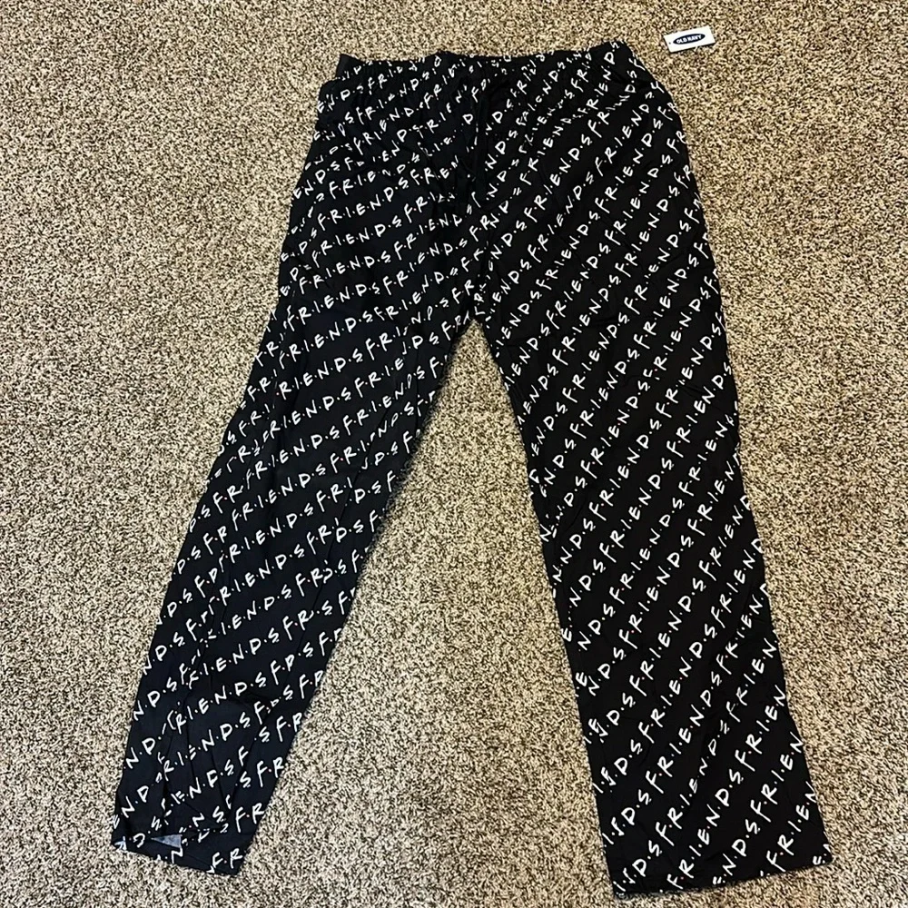 NWT Friends (the show) pajamas pants sz L - Picture 1 of 4